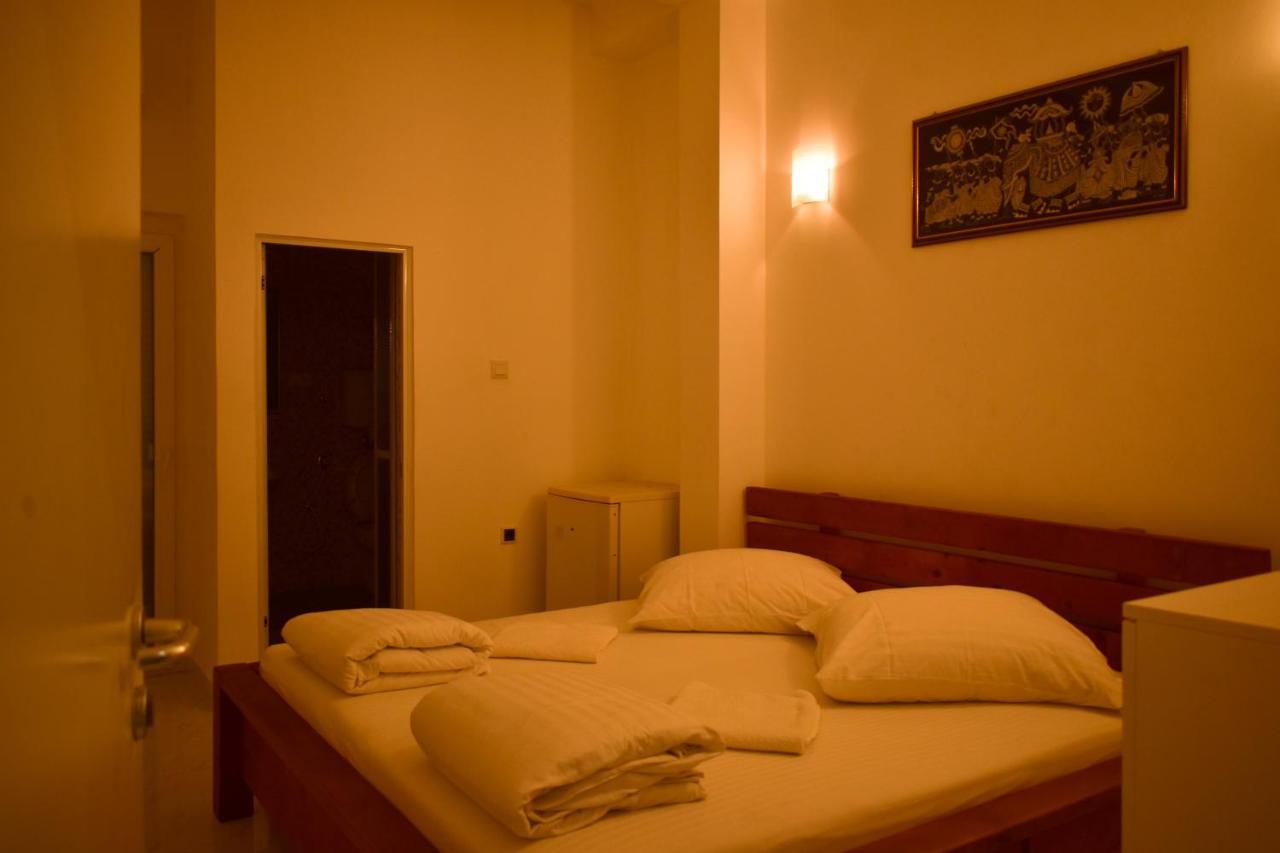 Nature Lanka Guest House Negombo Exterior photo