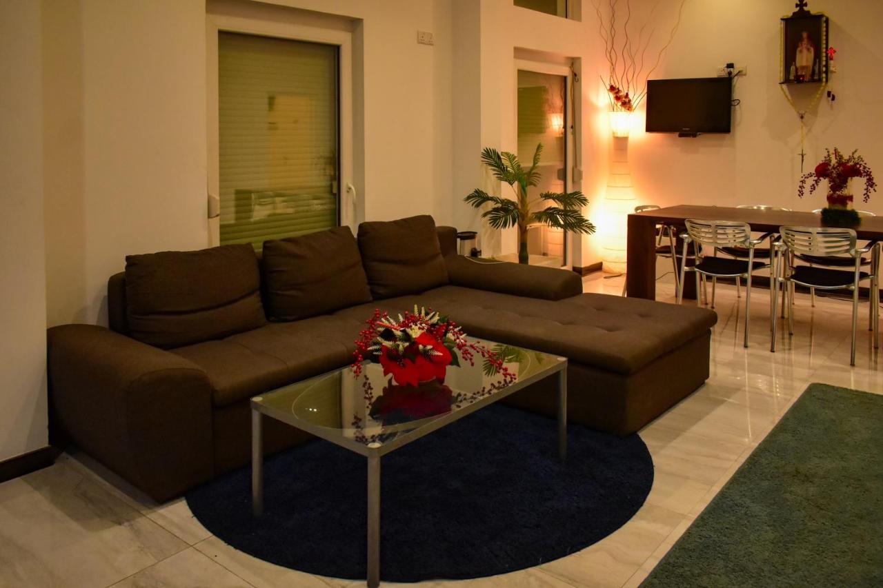 Nature Lanka Guest House Negombo Exterior photo